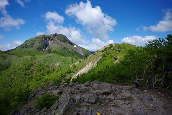 日光白根山
