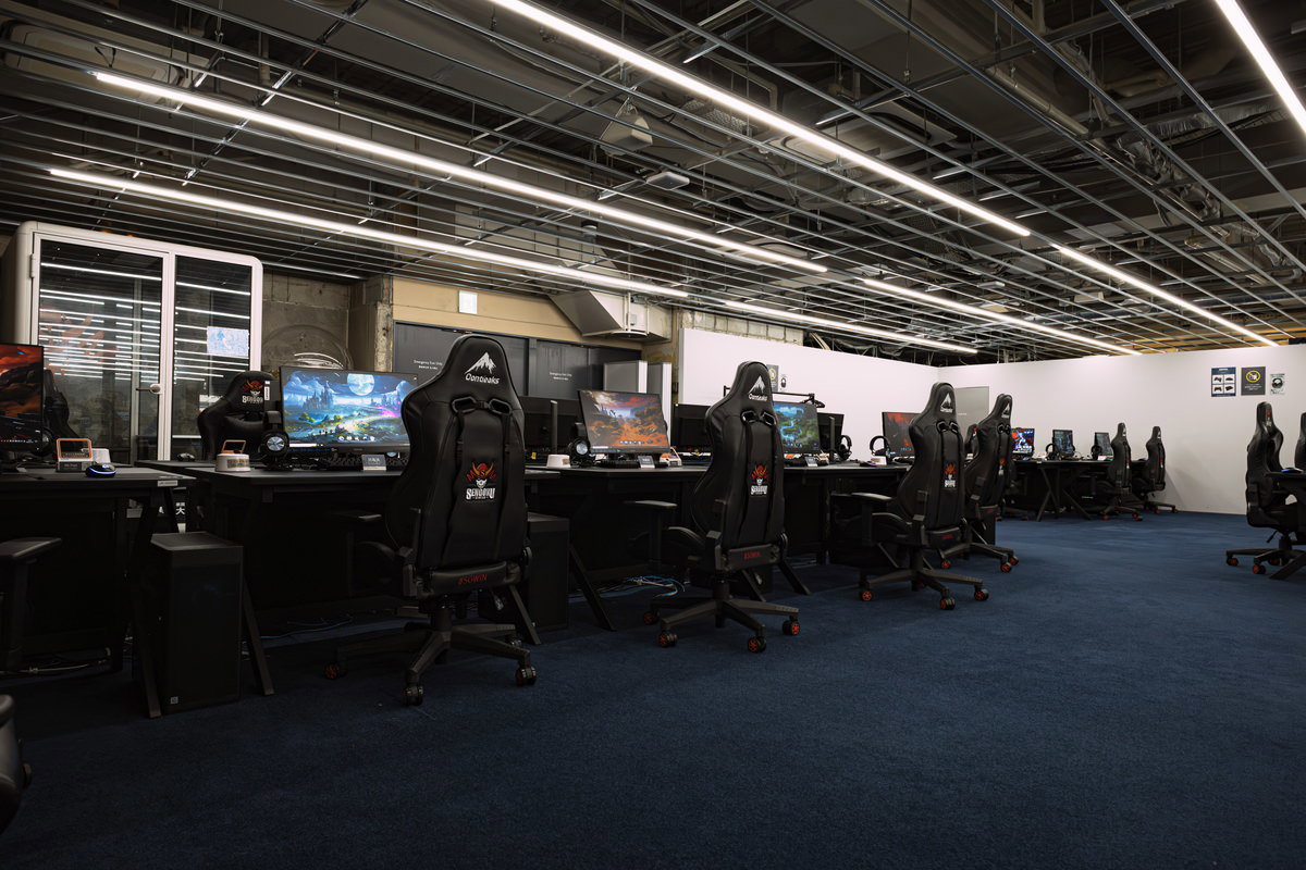 eスポーツプレイが可能な施設の無料写真素材
