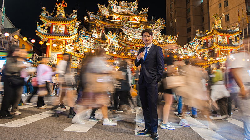 ダンカンのスーツを着たフリー素材