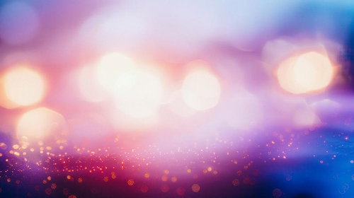 ぼんやりと重なるライトリークの光漏れ、玉ボケとグラデーション