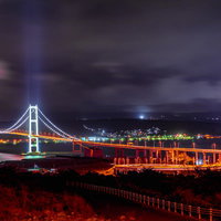室蘭祝津公園展望台から見る白鳥大橋のライトアップ夜景の写真
