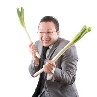 いかにもカモられやすいドイツ人ハーフが葱を持ってきたの写真