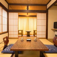 落ち着いた和室の客室（お宿栄太郎）の写真