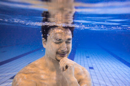 頭を冷やしてこいと言われて