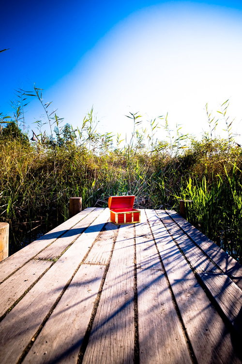 既に別の旅人が空けてしまった宝箱