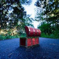 宝箱（背面）の写真