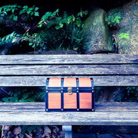 トラップが仕掛けられていそうな宝箱の写真