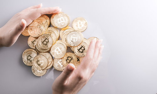 ビットコインをHODLする両手