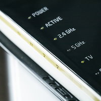 Wi-Fiルータの2.4GHzと5GHz周波数帯設定画面の写真