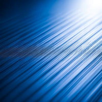 光が走る青いスチールのテクスチャーのAI画像