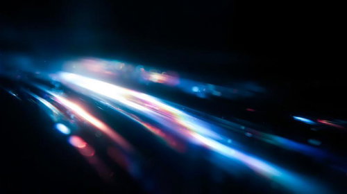 光の帯が伸びる