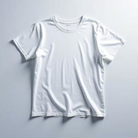 平置きされた白い無地のTシャツの写真