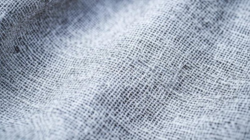 淡色麻布の優しい風合いと繊細な織目のディテール