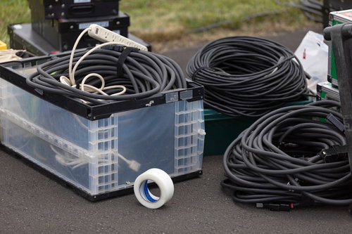 イベント舞台用の機材ケーブル一式収納整理