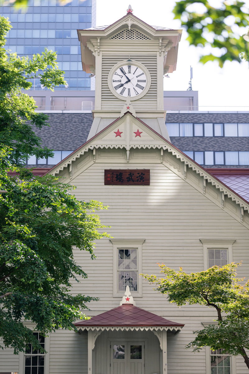 札幌市時計台（旧札幌農学校演舞場）の正面