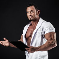 見るからに健康体のドクターの写真