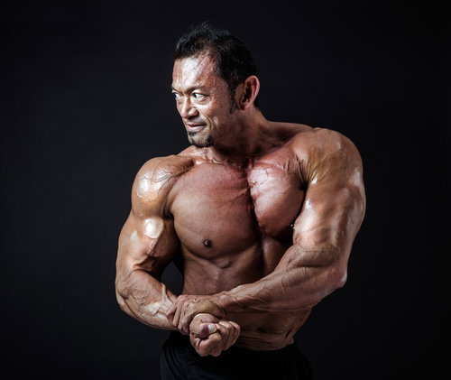 1000万パワーを誇る超人ボディビルダー