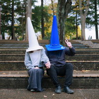 こんな僕でも恋人ができましたピース（三角コーン）の写真