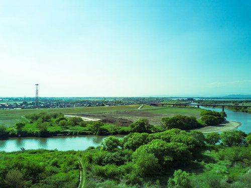 渡良瀬川を空撮した河川敷の風景 古河地域のドローン撮影