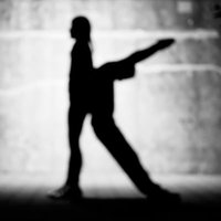 「K」のアルファベット（人文字）の写真