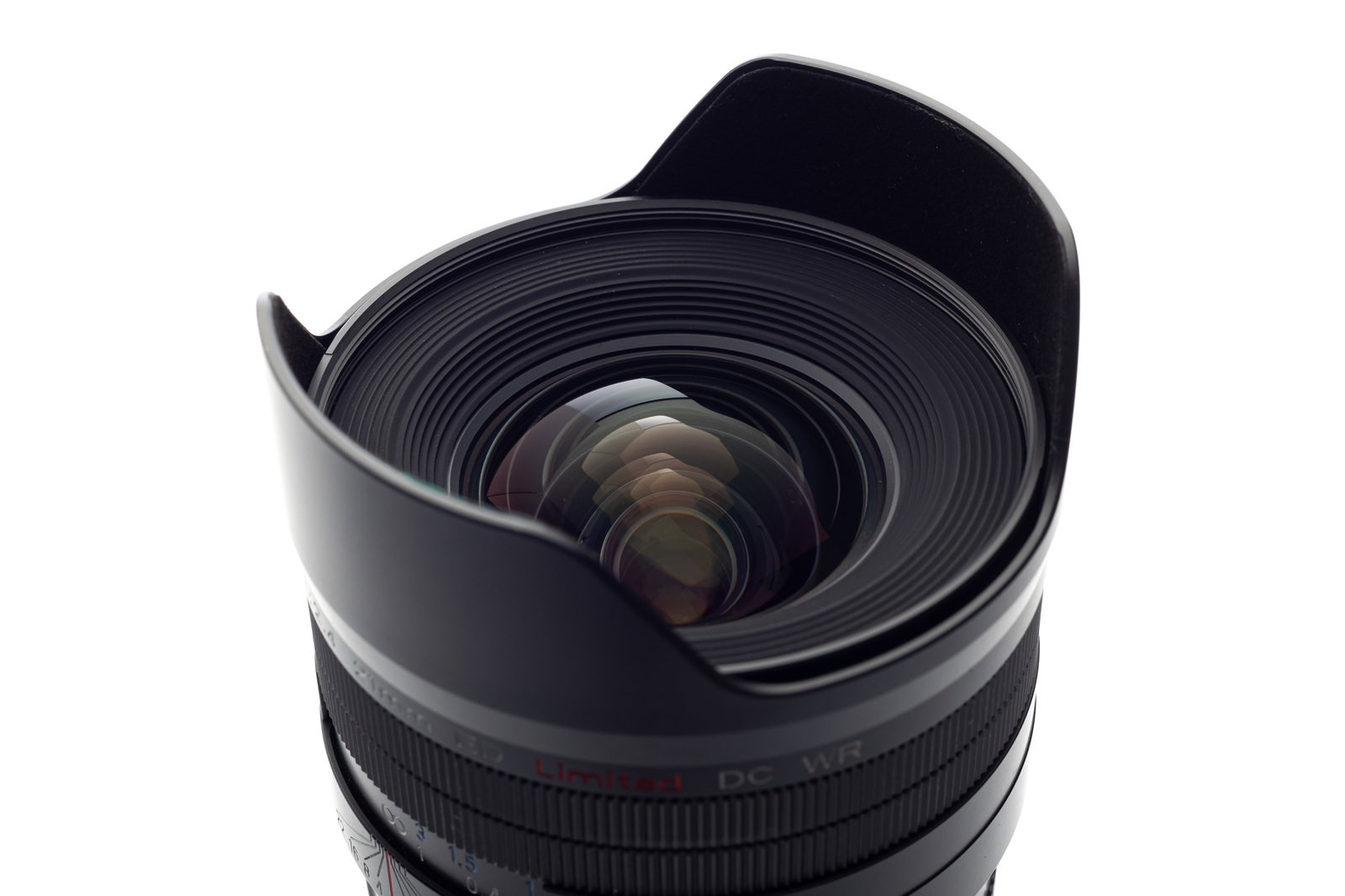 PENTAXの交換レンズ前玉のクローズアップ