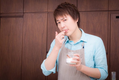 塩と砂糖の違いは舐めてみるのが一番！