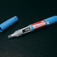 オゼンピック皮下注に青い針キャップを取り付けた状態の写真