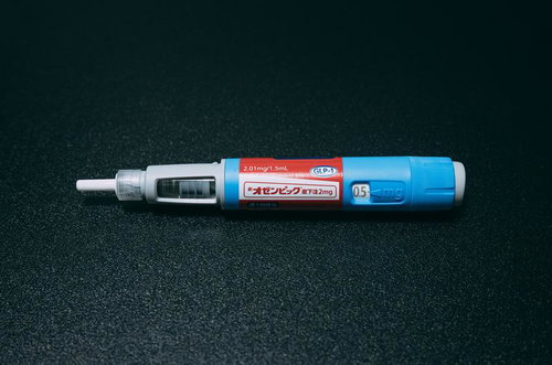 オゼンピック皮下注2mg(GLP-1受容体作動薬)の注射