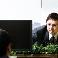 有給申請すると、個別に「どした？」と上司に聞かれるの写真