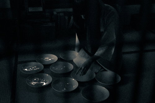 応募したら絶対にもらえるお皿が一枚足りない