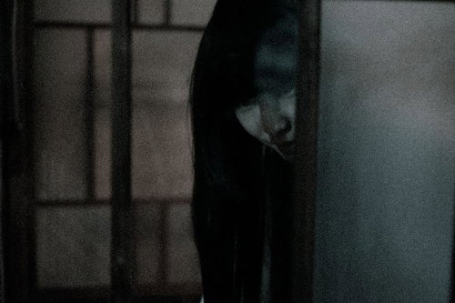 満員怨霊（まんいんおんれい）