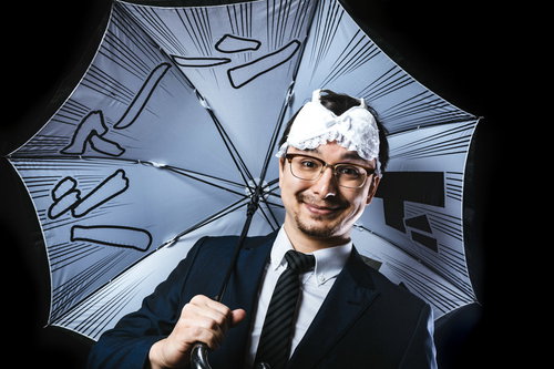 アイマスクつけた社長（ドイツ人ハーフ）が目覚めた瞬間