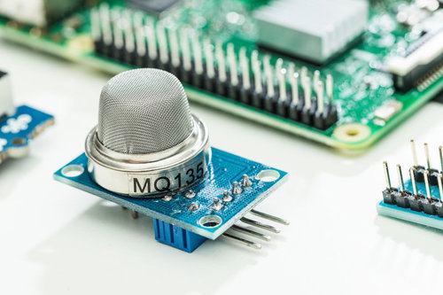Raspberry Piに接続した空気質センサーモジュール