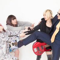 バンドの引き抜き合戦、ギタリストを巡る争奪戦の写真