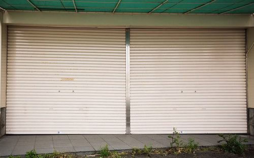 大原中央商店街の閉じたシャッターと商業衰退の現状