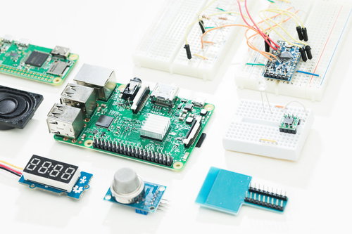 ラズパイとIoT電子工作センサー類の開発キット