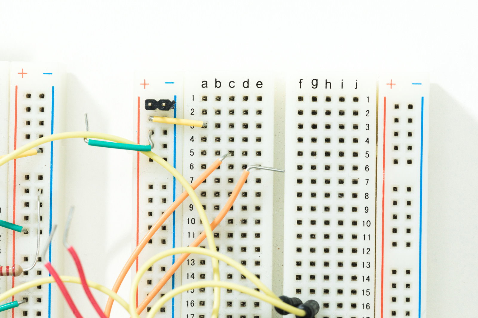 ブレッドボードとESP-WROOMモジュール基板2種
