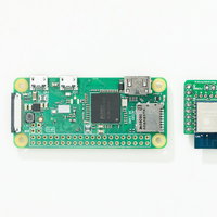 Raspberry Pi Zero WとWi-Fiモジュールの小型基板の写真