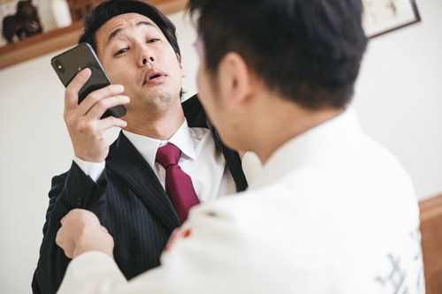 「投げてもいいけどツイートするよ？」と挑発する男性