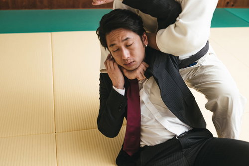 マジ落ちかけました〜道場で片羽絞め〜