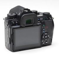 PENTAX K-1Ⅱの背面液晶を電源オフにした状態の写真