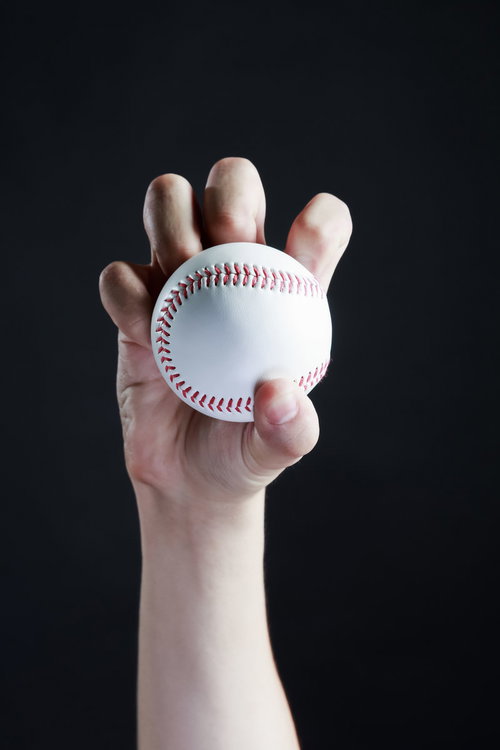 ナックル（変化球）の投げ方を示す握り方とピッチング技術