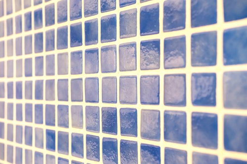 お風呂場の浴室タイル壁のモザイクパターン