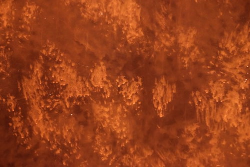 銅製品の酸化した表面テクスチャー、茶色い錆模様のクローズアップ