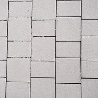 隙間だらけの目地とタイル（テクスチャー）の写真