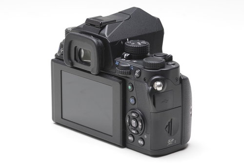 PENTAX KPの背面モニターと操作ボタン