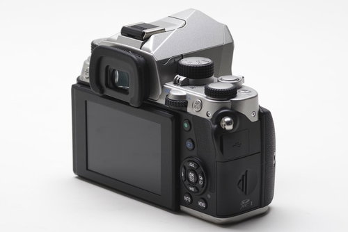 PENTAX KP（シルバー）背面液晶オフ