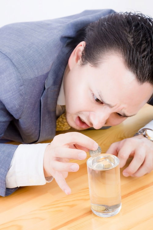 このままだとギャンブラーに魂を抜き取られてしまう外資系サラリーマン