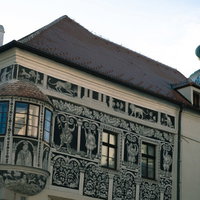 チェコ・トルシェビーチ市の壁画が描かれたペイントハウスの写真