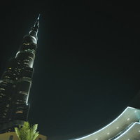 ブルジュハリファの夜景、ドバイの高層ビルの写真